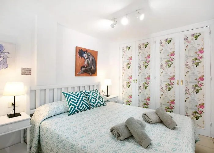 Tenerife Sur Cristianos 公寓 *